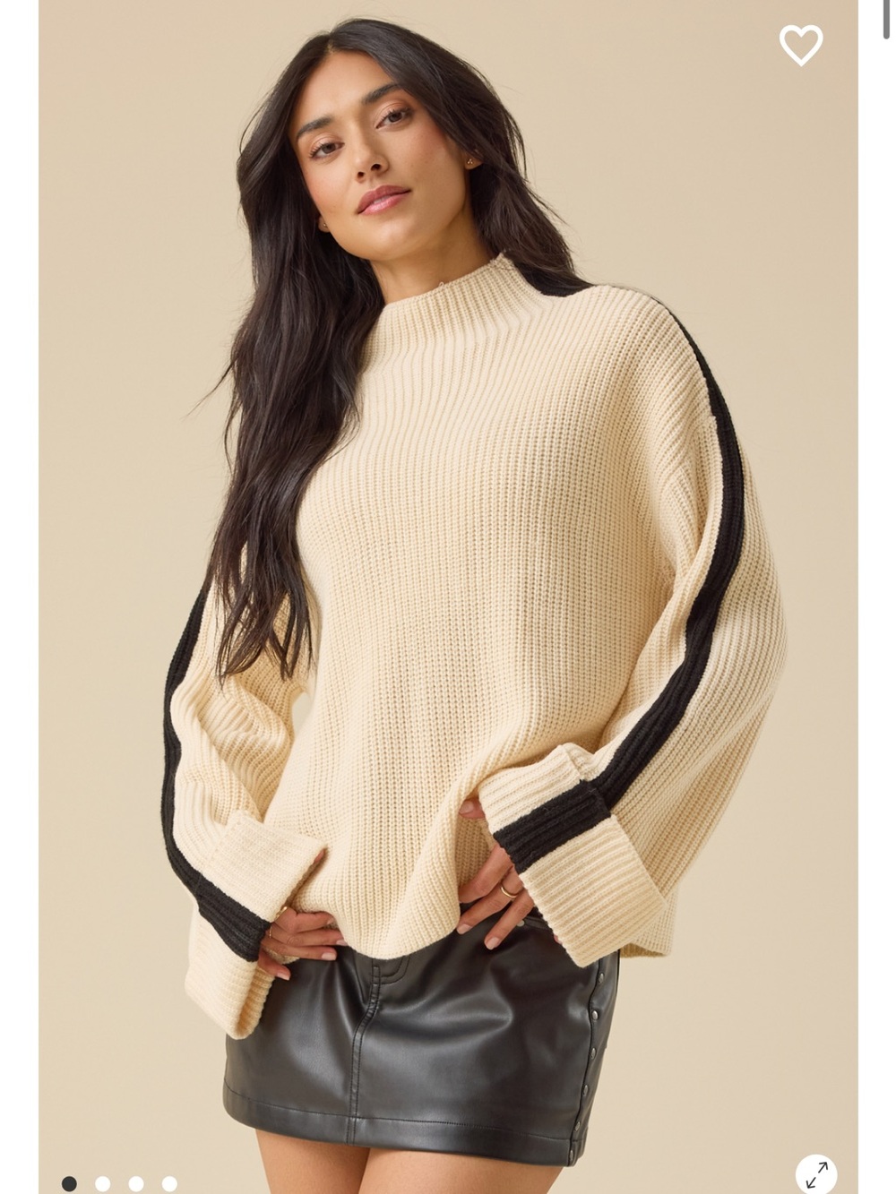 Altar’d State Kayla Mock Neck Sweater NWT Cream Sweater